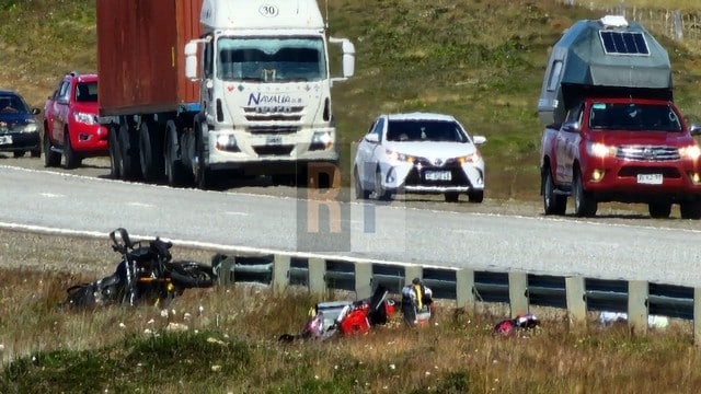 Un viajero en motocicleta fallece tras impactar contra guardarrail en la ruta 3 