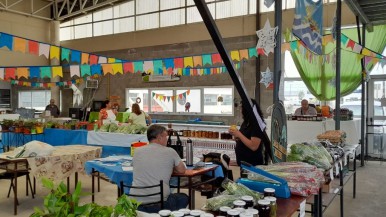 La feria de los Productores Frutihorticolas de Río Gallegos, una propuesta económica y saludable para este verano