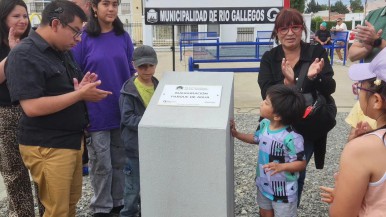 Se descubrió de placa del Parque de Agua construido integramente con fondos municipales