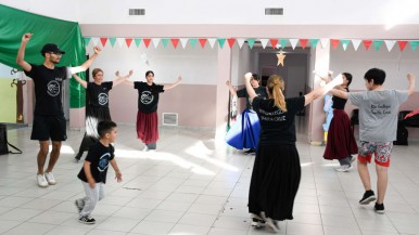 Desde la escuela ensayan previo a su presentación 