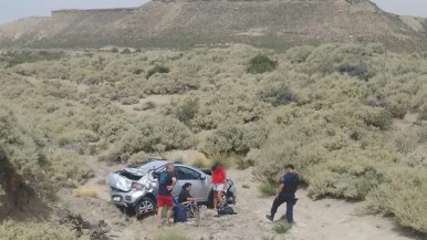 Impactante accidente en la Ruta Nacional 3: auto termina en un zanjón