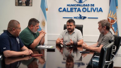 El ministro de Trabajo de Santa Cruz recorrió Caleta Olivia y se refirió a las paritarias de 2025 