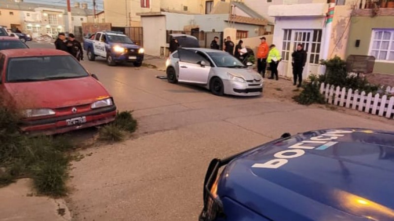 Santa Cruz: disparos en la madrugada,  persecucin y dos jvenes detenidos en un barrio 